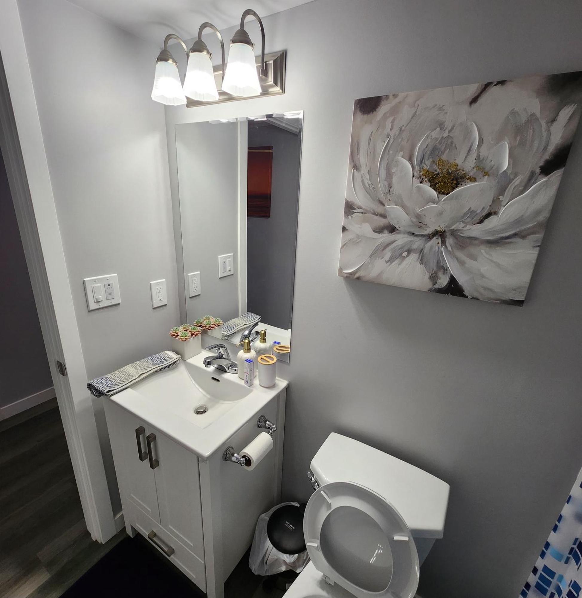 Entire Basement Suite With Private Entrance Winnipeg Buitenkant foto